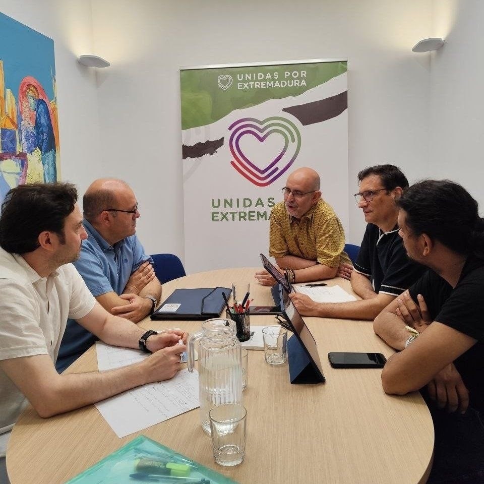 Equipos del grupo Unidas por Extremadura y SIP